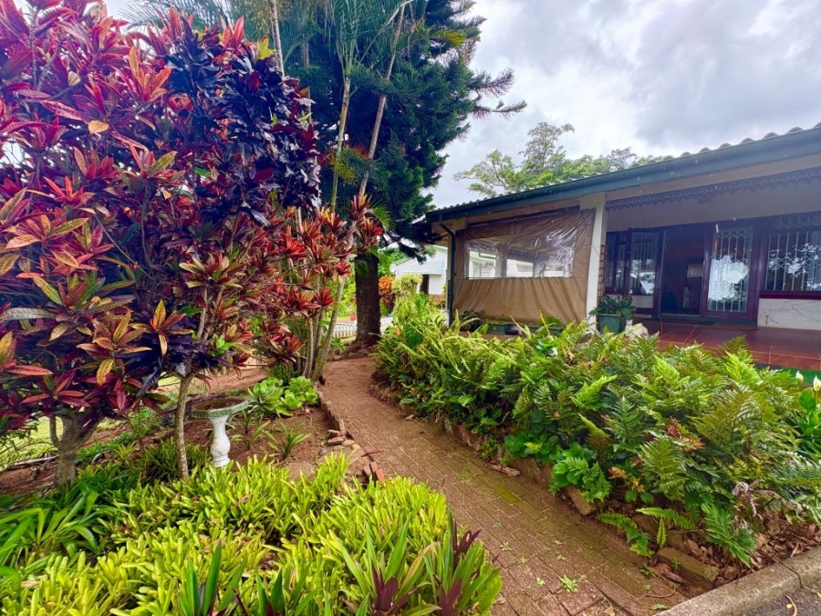 3 Bedroom Property for Sale in Umtentweni KwaZulu-Natal