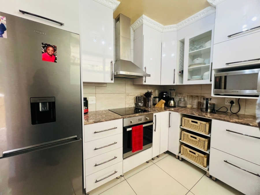 To Let 2 Bedroom Property for Rent in Paradise Valley KwaZulu-Natal