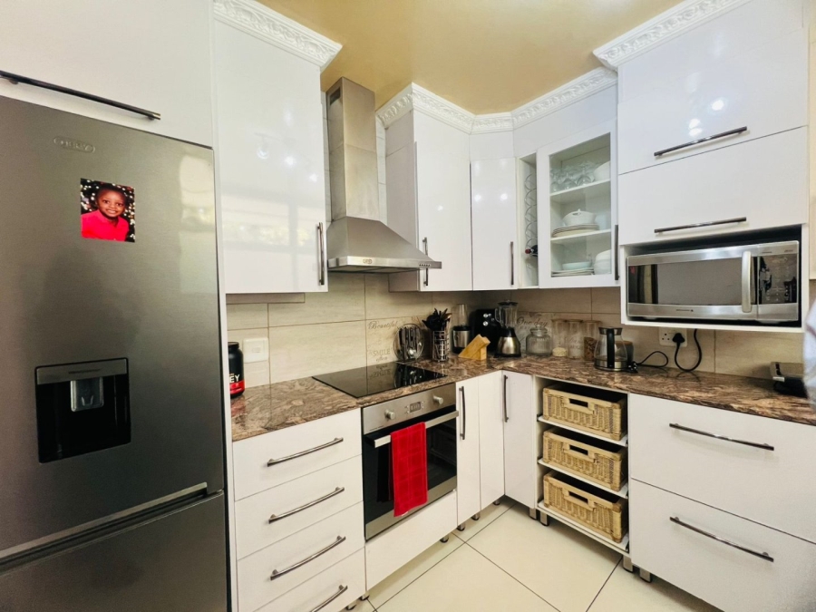 To Let 2 Bedroom Property for Rent in Paradise Valley KwaZulu-Natal