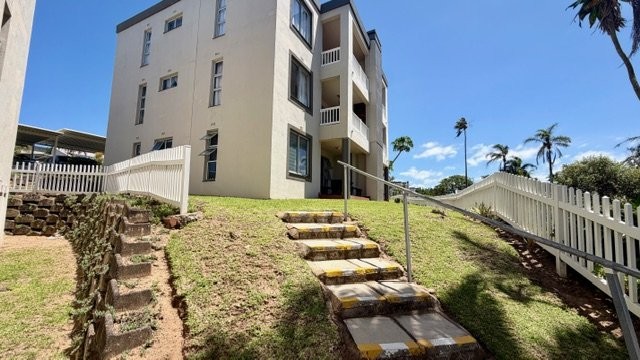 2 Bedroom Property for Sale in Uvongo KwaZulu-Natal