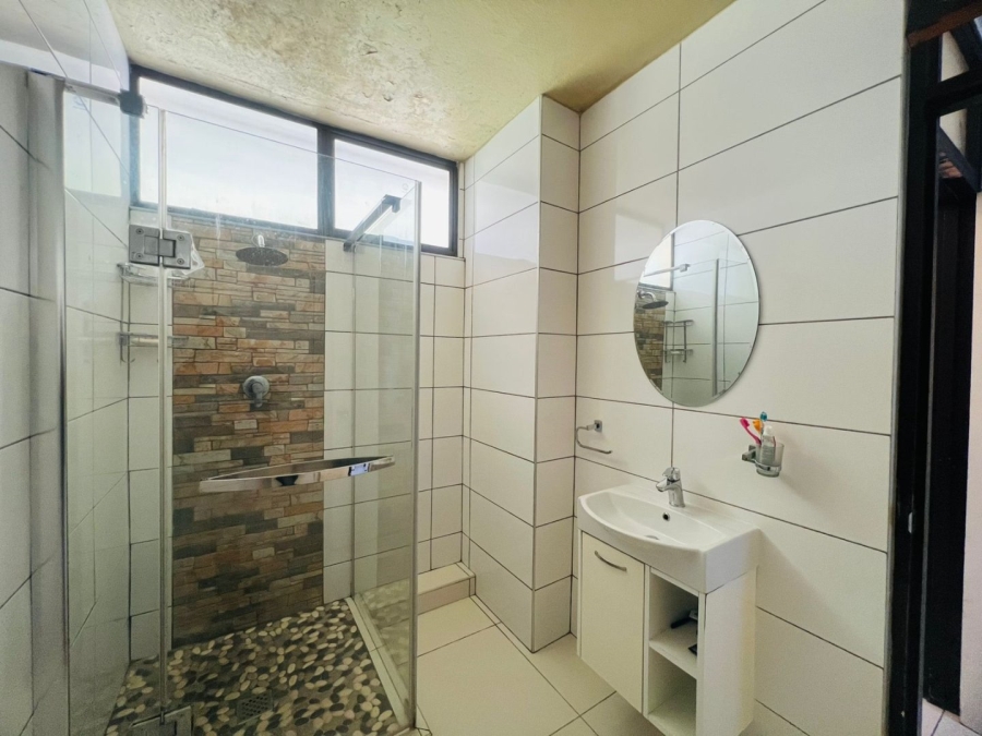 2 Bedroom Property for Sale in Paradise Valley KwaZulu-Natal