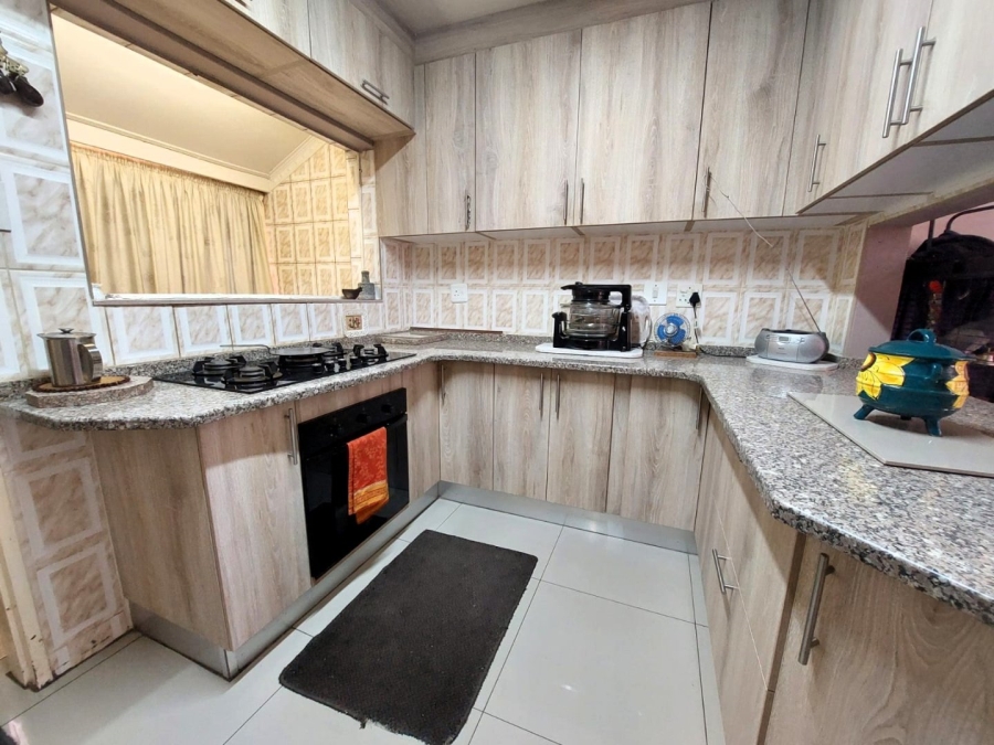 3 Bedroom Property for Sale in Newcastle KwaZulu-Natal