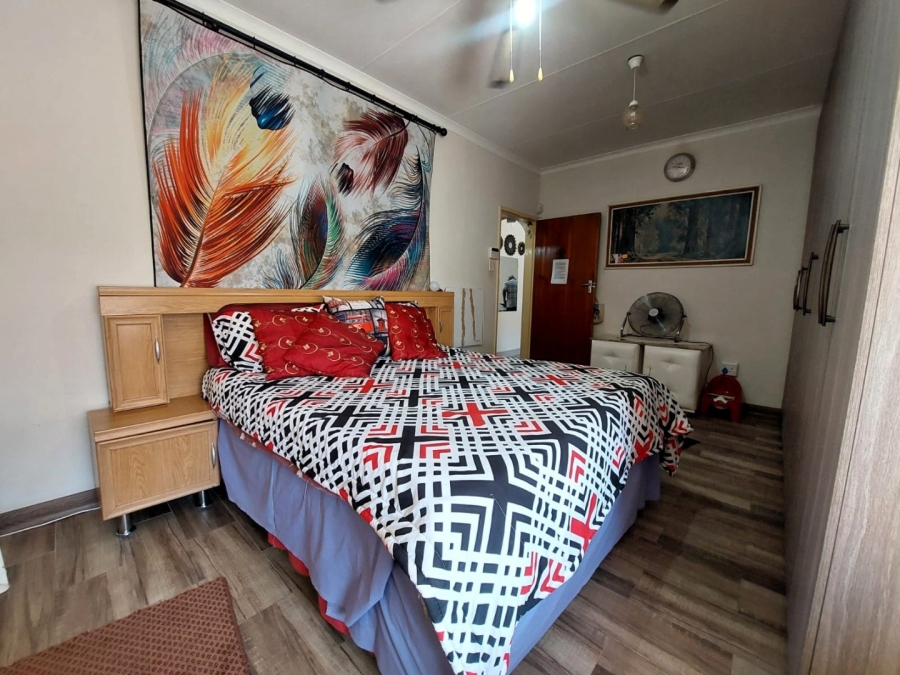 3 Bedroom Property for Sale in Newcastle KwaZulu-Natal