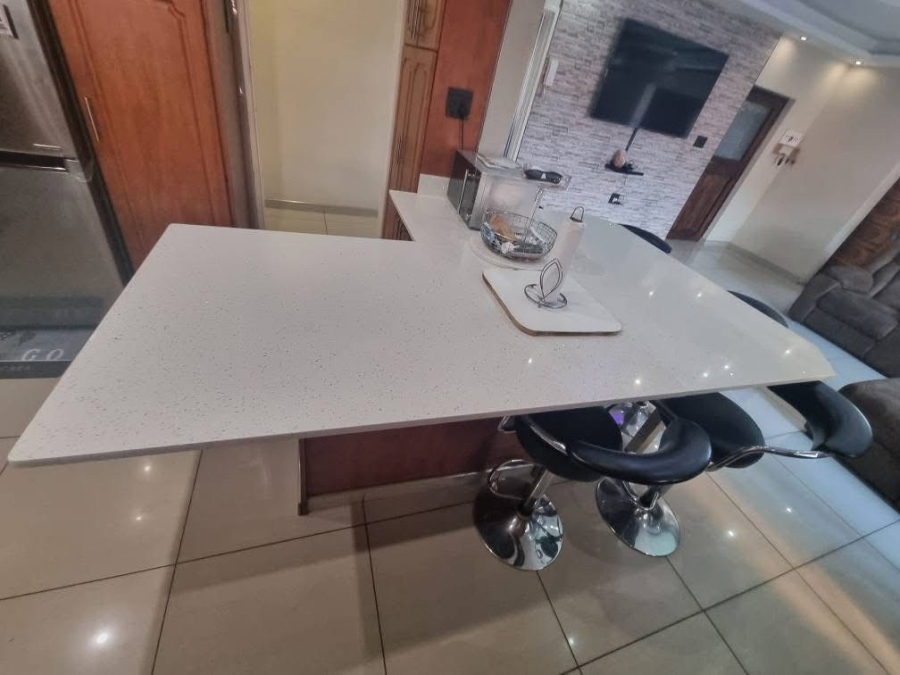 4 Bedroom Property for Sale in Allandale KwaZulu-Natal