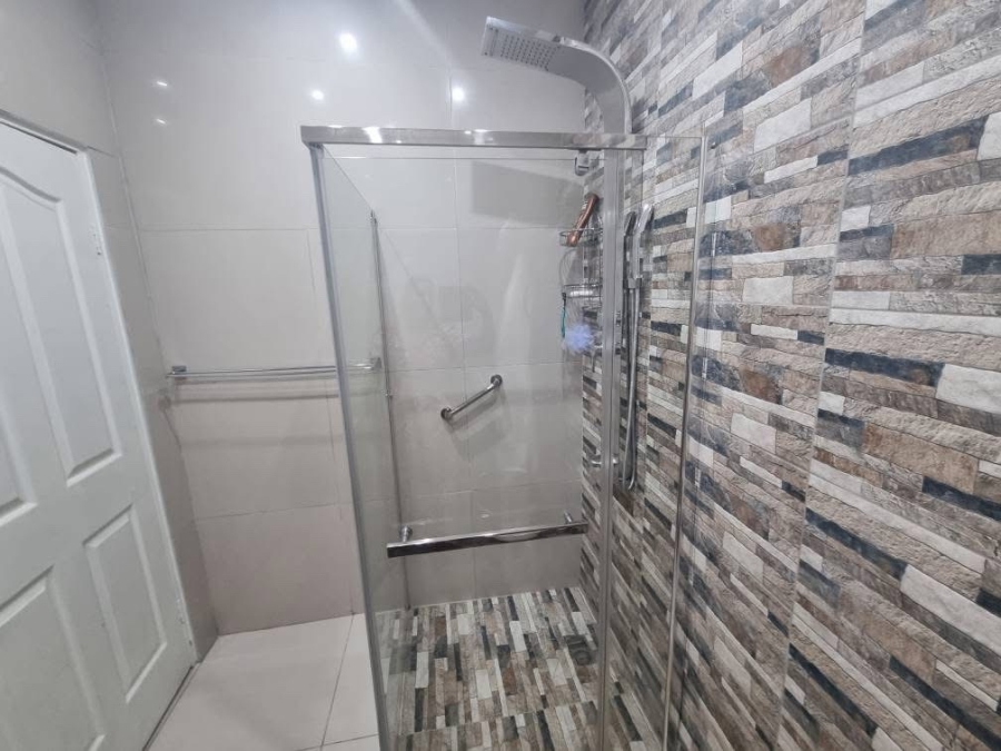 4 Bedroom Property for Sale in Allandale KwaZulu-Natal