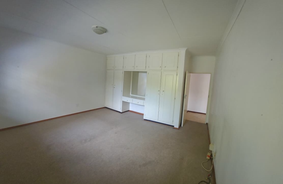 3 Bedroom Property for Sale in Newcastle KwaZulu-Natal