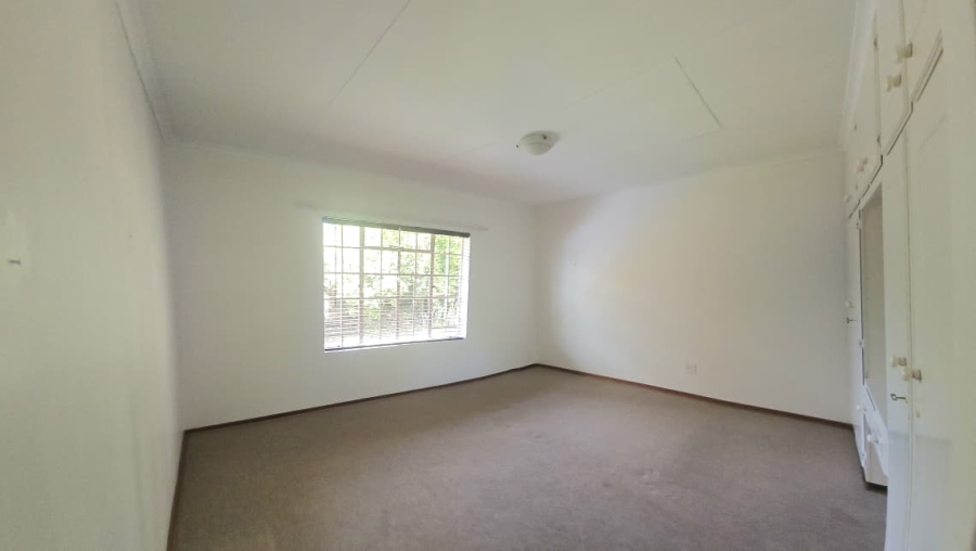 3 Bedroom Property for Sale in Newcastle KwaZulu-Natal