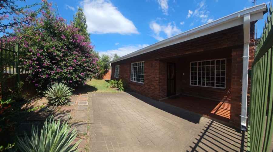 3 Bedroom Property for Sale in Newcastle KwaZulu-Natal