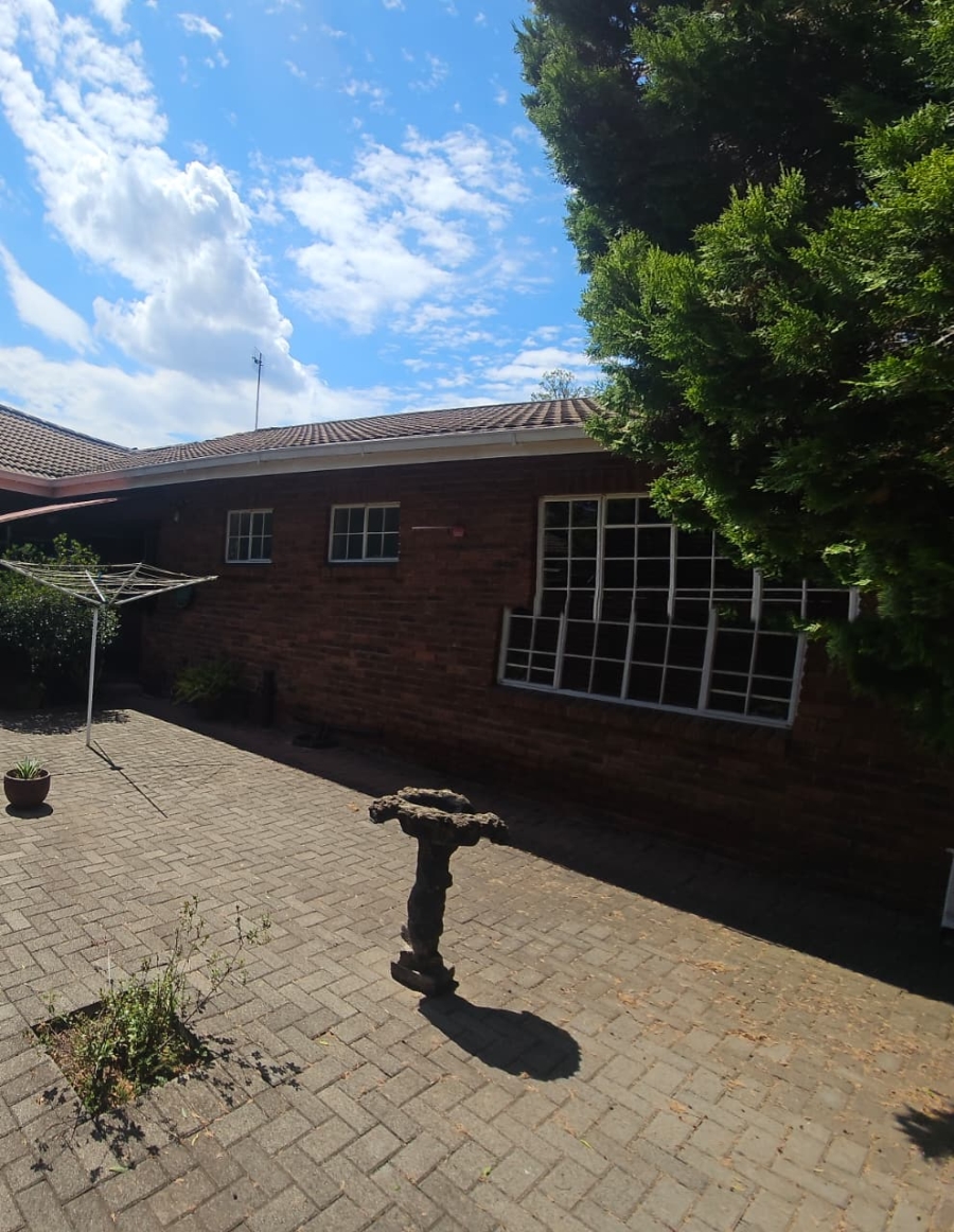 3 Bedroom Property for Sale in Newcastle KwaZulu-Natal