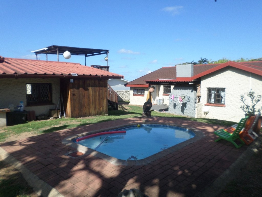 5 Bedroom Property for Sale in Beacon Rocks KwaZulu-Natal