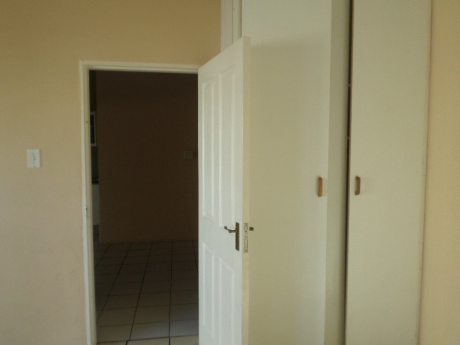 5 Bedroom Property for Sale in Beacon Rocks KwaZulu-Natal