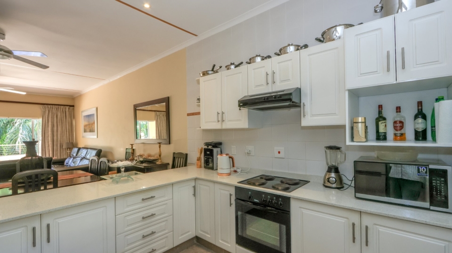 To Let 4 Bedroom Property for Rent in Willard Beach KwaZulu-Natal