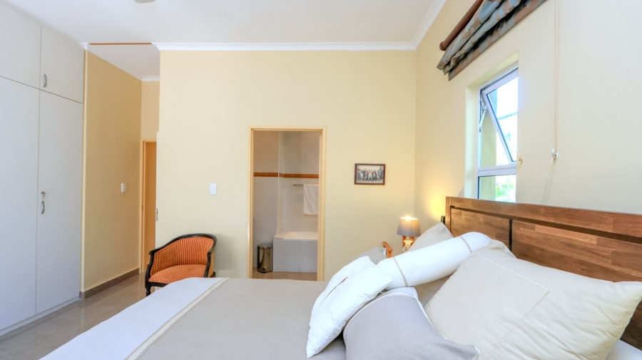 To Let 4 Bedroom Property for Rent in Willard Beach KwaZulu-Natal