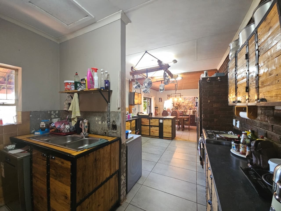 4 Bedroom Property for Sale in Sunnyridge KwaZulu-Natal