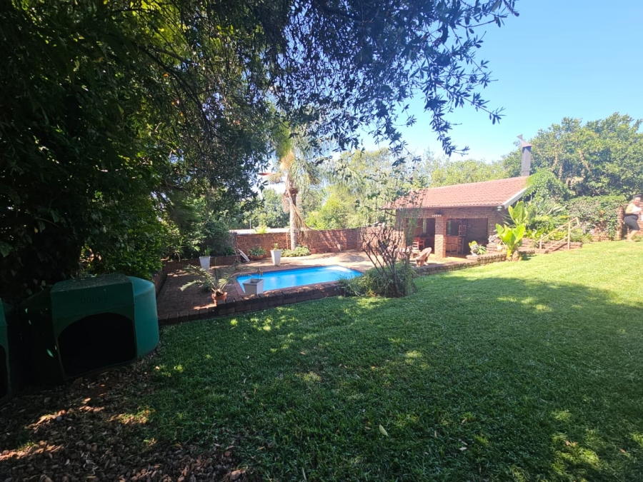 4 Bedroom Property for Sale in Sunnyridge KwaZulu-Natal