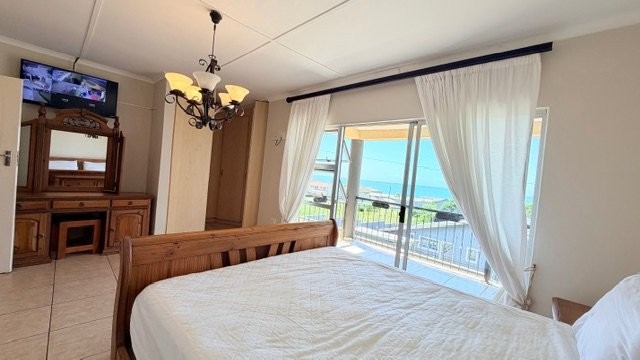 4 Bedroom Property for Sale in Uvongo KwaZulu-Natal