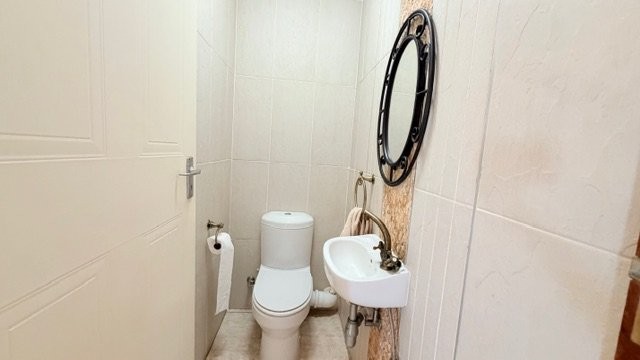 4 Bedroom Property for Sale in Uvongo KwaZulu-Natal