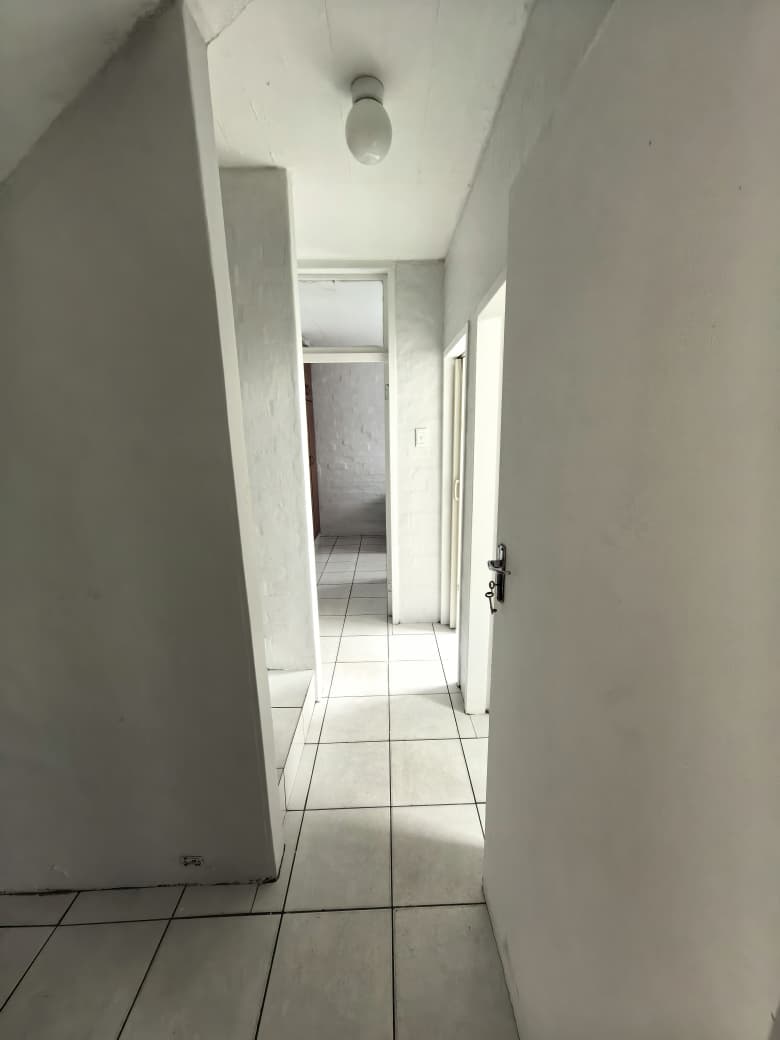 To Let 1 Bedroom Property for Rent in Umbilo KwaZulu-Natal