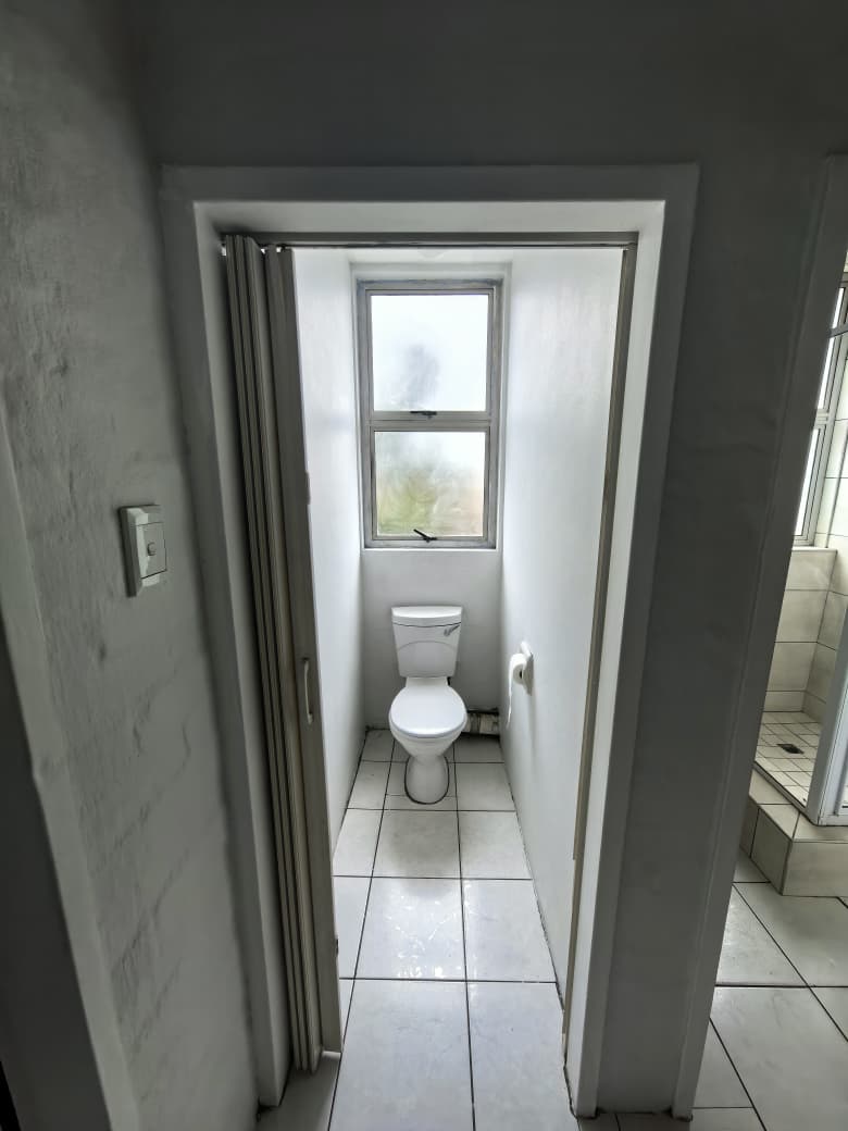 To Let 1 Bedroom Property for Rent in Umbilo KwaZulu-Natal