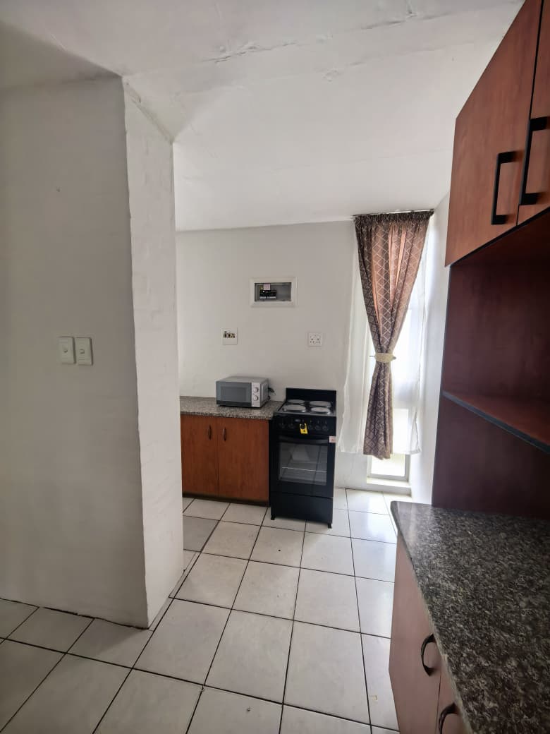 To Let 1 Bedroom Property for Rent in Umbilo KwaZulu-Natal