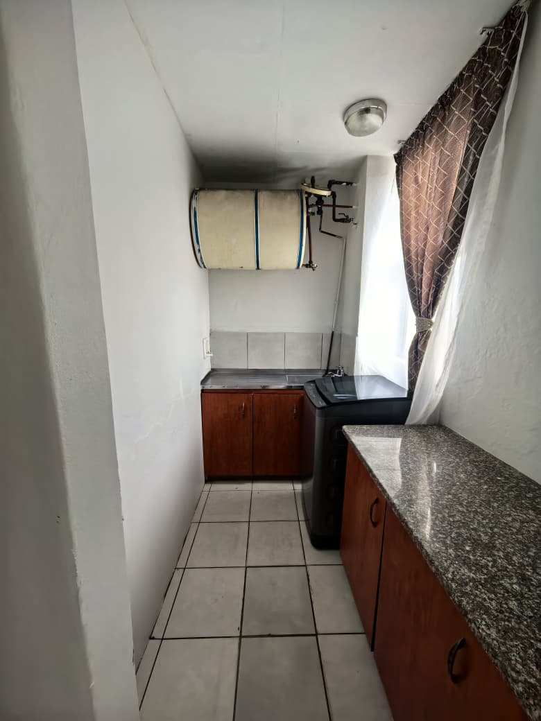 To Let 1 Bedroom Property for Rent in Umbilo KwaZulu-Natal