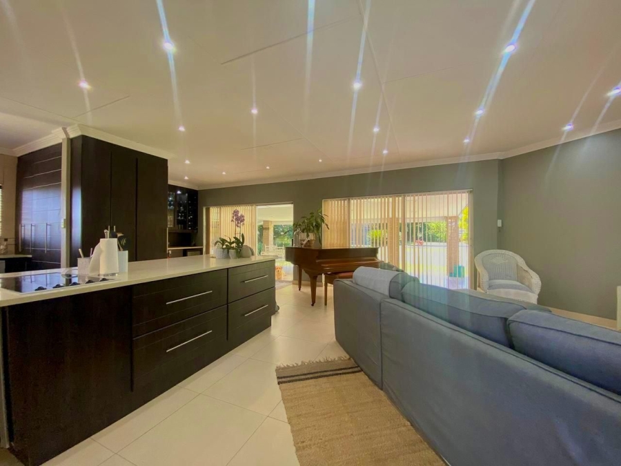 4 Bedroom Property for Sale in Aviary Hill KwaZulu-Natal