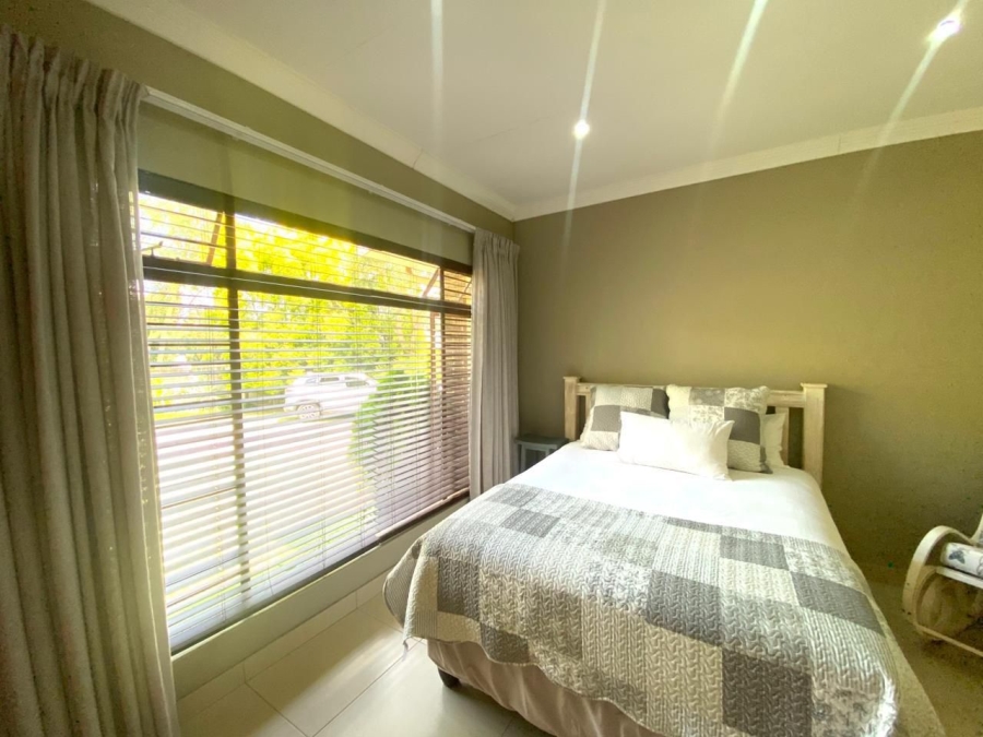 4 Bedroom Property for Sale in Aviary Hill KwaZulu-Natal