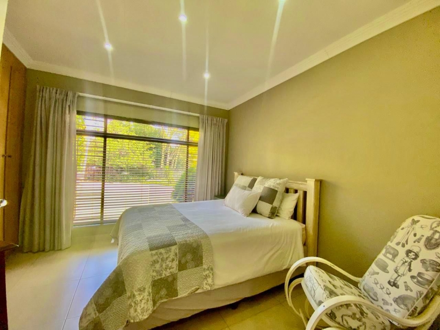 4 Bedroom Property for Sale in Aviary Hill KwaZulu-Natal