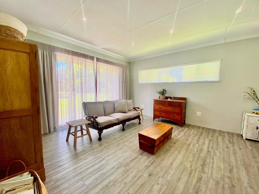 4 Bedroom Property for Sale in Aviary Hill KwaZulu-Natal