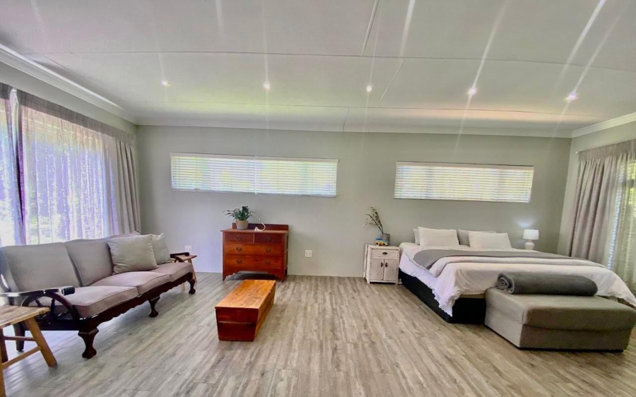 4 Bedroom Property for Sale in Aviary Hill KwaZulu-Natal