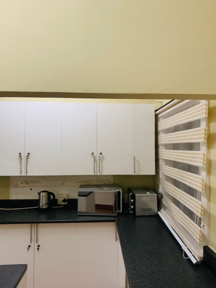 5 Bedroom Property for Sale in Umbilo KwaZulu-Natal