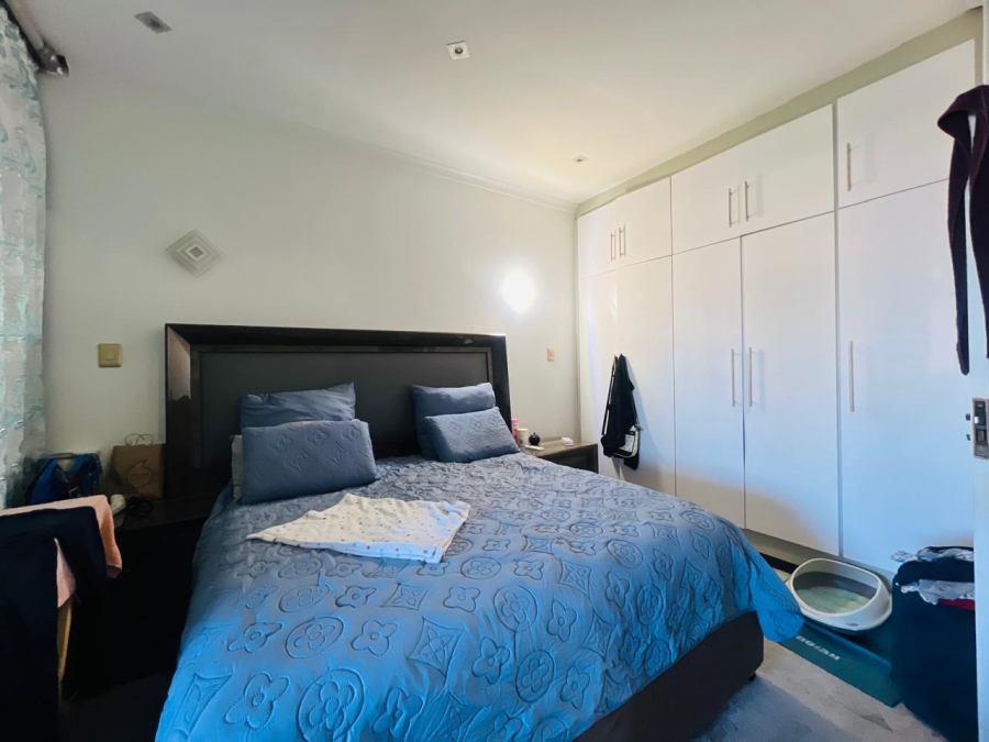 2 Bedroom Property for Sale in South Beach KwaZulu-Natal