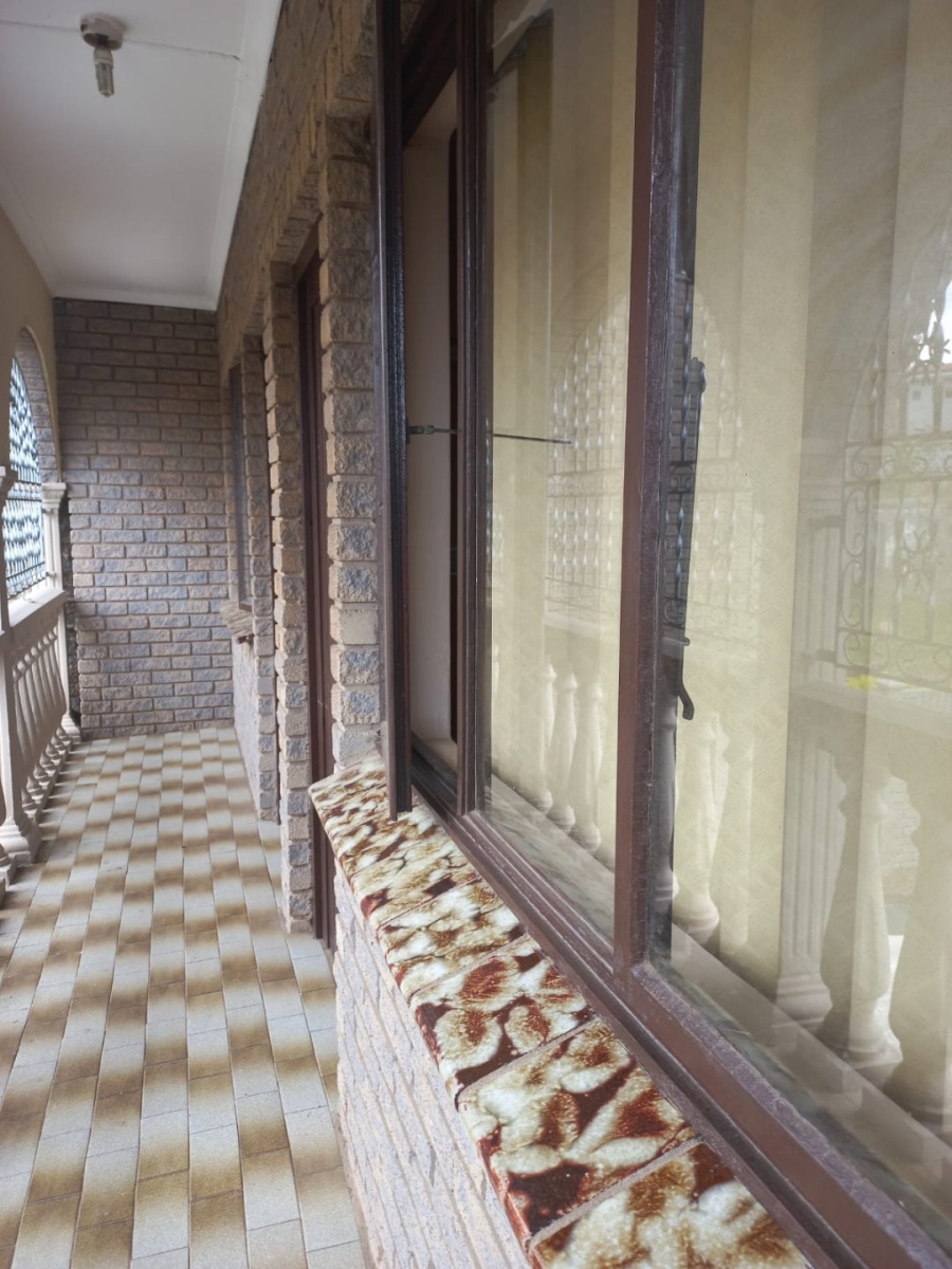 4 Bedroom Property for Sale in Havenside KwaZulu-Natal