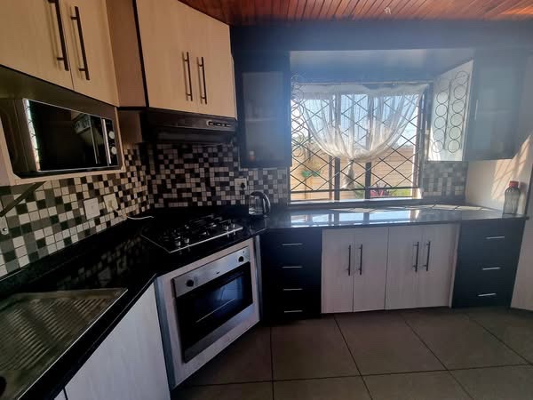 3 Bedroom Property for Sale in Copesville KwaZulu-Natal