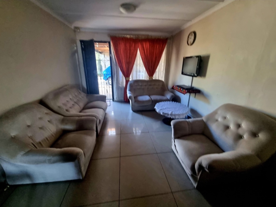 3 Bedroom Property for Sale in Copesville KwaZulu-Natal