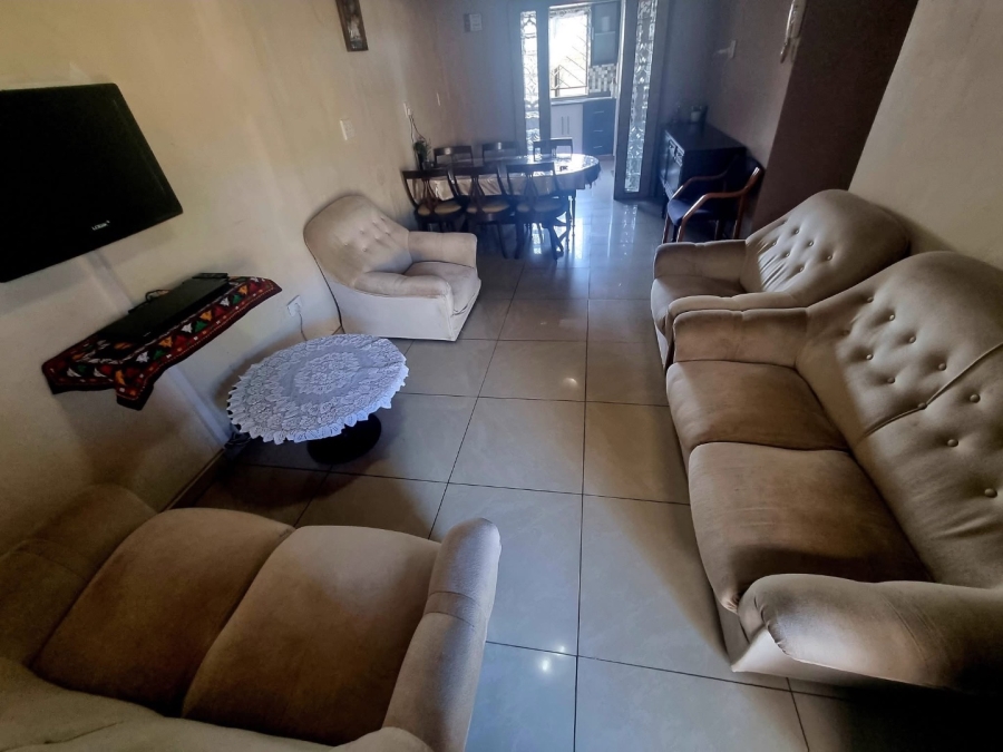 3 Bedroom Property for Sale in Copesville KwaZulu-Natal