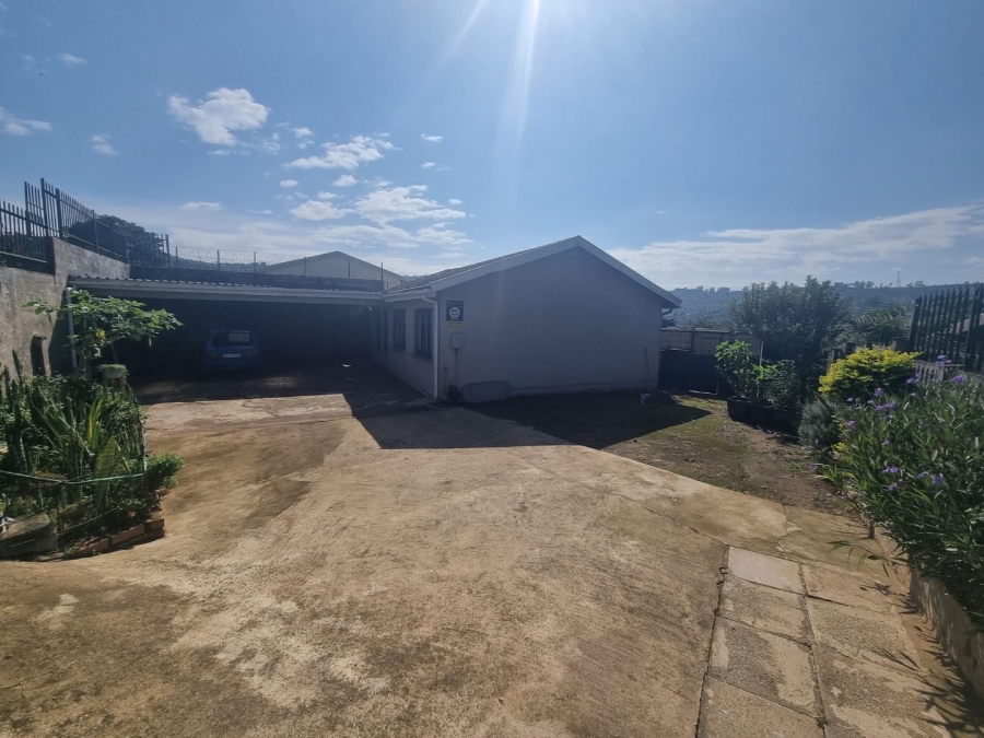 3 Bedroom Property for Sale in Copesville KwaZulu-Natal