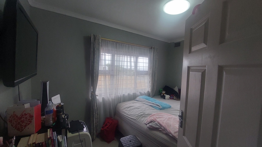 To Let 2 Bedroom Property for Rent in Bluff KwaZulu-Natal