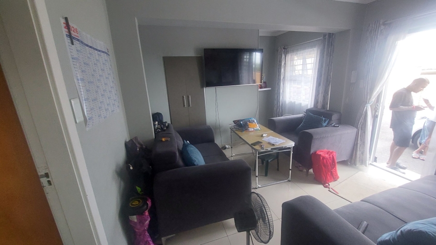 To Let 2 Bedroom Property for Rent in Bluff KwaZulu-Natal