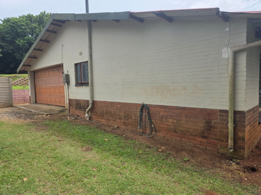 3 Bedroom Property for Sale in Sea Park KwaZulu-Natal