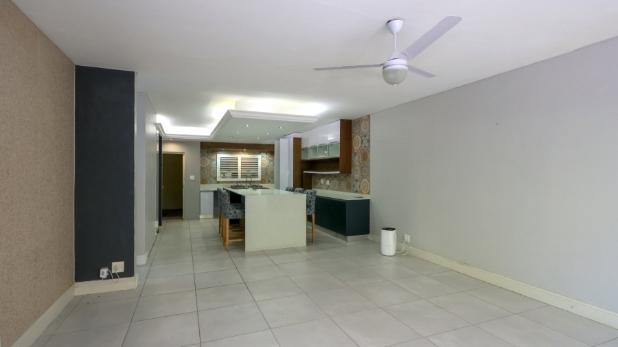 3 Bedroom Property for Sale in Willard Beach KwaZulu-Natal