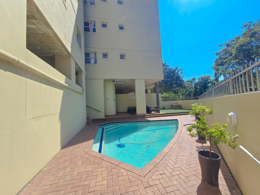 To Let 2 Bedroom Property for Rent in Westbrook KwaZulu-Natal