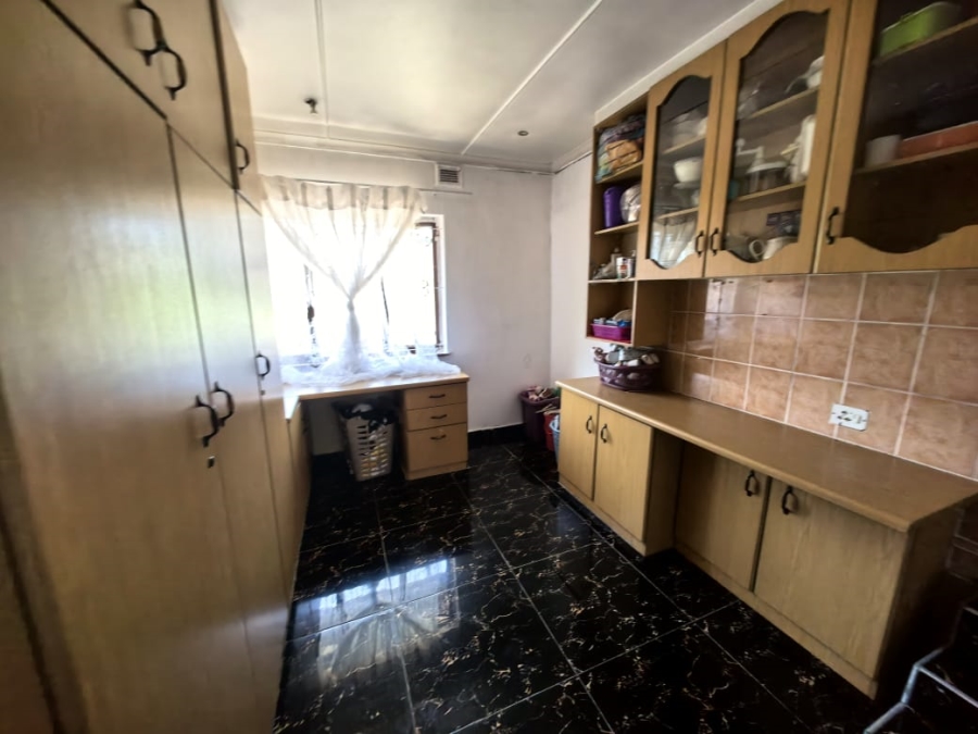 4 Bedroom Property for Sale in Chatsworth Central KwaZulu-Natal