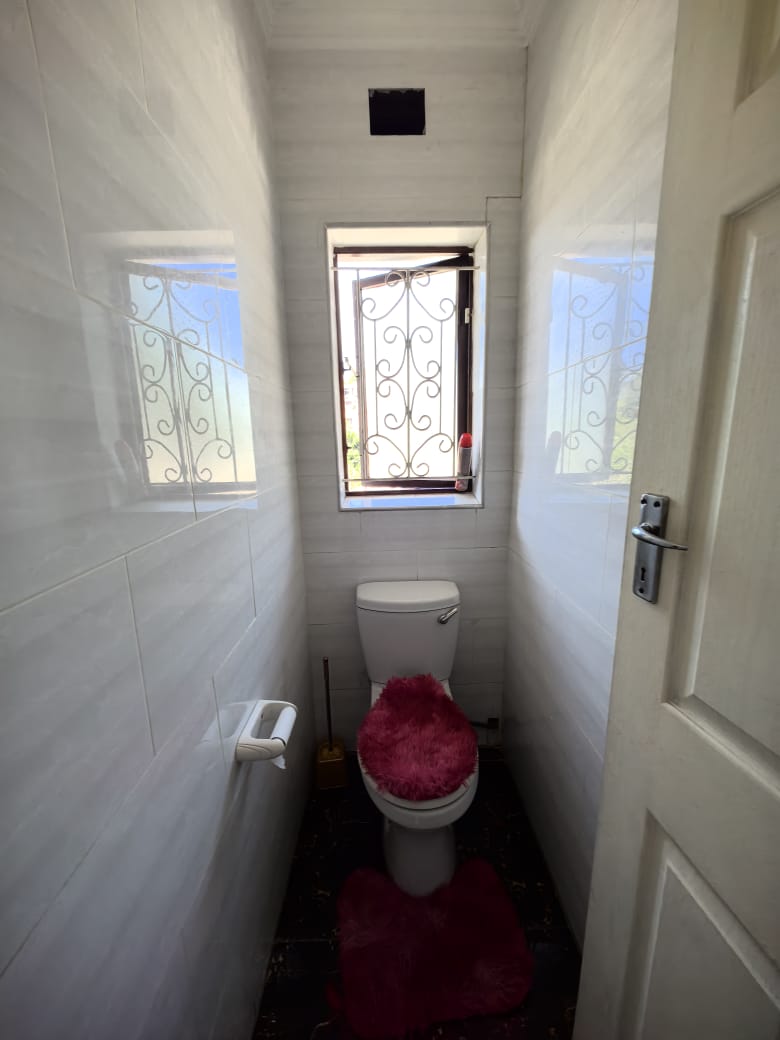 4 Bedroom Property for Sale in Chatsworth Central KwaZulu-Natal