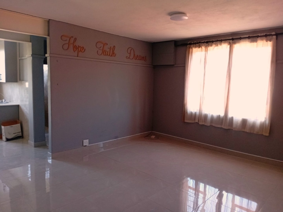 To Let 2 Bedroom Property for Rent in Bulwer KwaZulu-Natal
