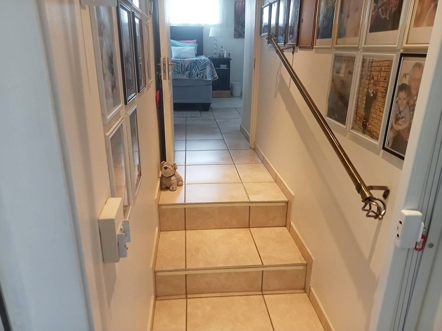 3 Bedroom Property for Sale in Uvongo KwaZulu-Natal