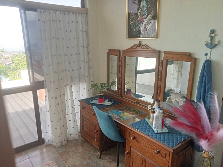 3 Bedroom Property for Sale in Uvongo KwaZulu-Natal