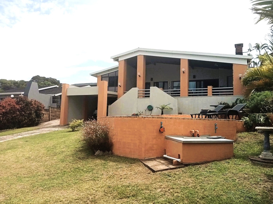 3 Bedroom Property for Sale in Uvongo KwaZulu-Natal