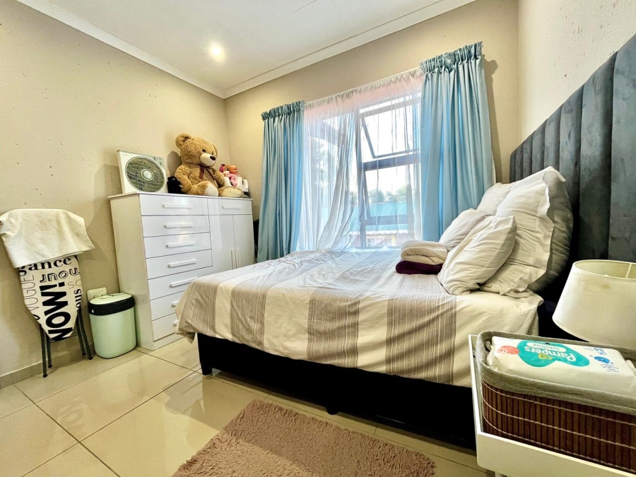 3 Bedroom Property for Sale in Huttenheights KwaZulu-Natal