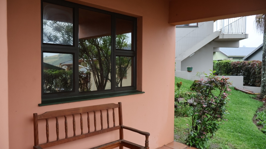 To Let 2 Bedroom Property for Rent in Hibberdene KwaZulu-Natal